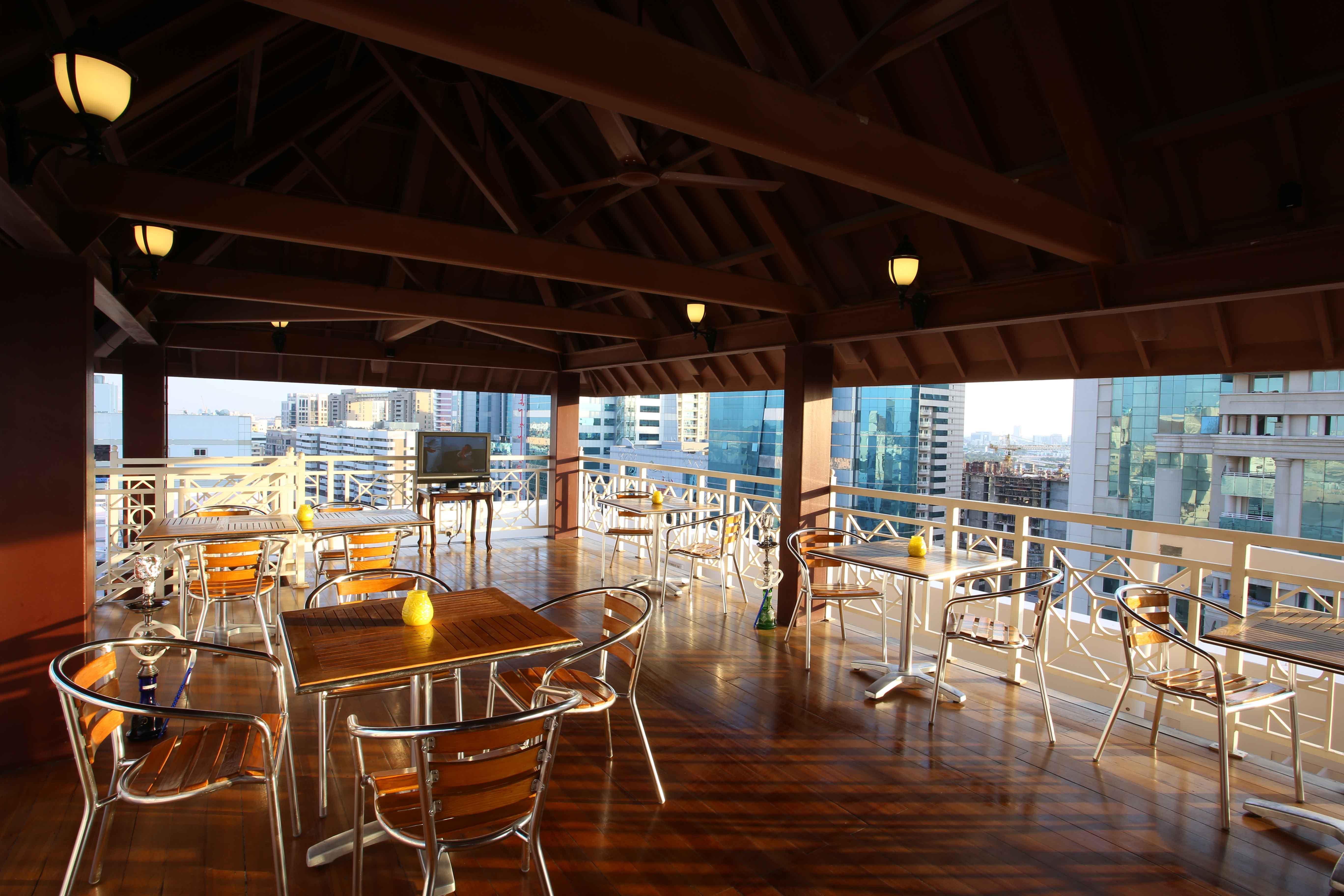 โรงแรมคาร์ลตัน พาเลซ ดูไบ ภายนอก รูปภาพ The 360° Sky Bar