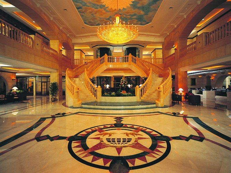 โรงแรมคาร์ลตัน พาเลซ ดูไบ ภายใน รูปภาพ Lobby